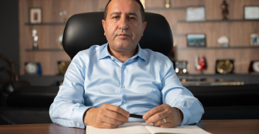 İş insanı Fesih Zeki Mert’e Kanada’dan Kral III. Charles nişanı