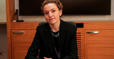 İslami finans, sürdürülebilir sukuk ihracı sayesinde küresel olarak büyümeye devam ediyor ve Türkiye'de dijitalleşme hamleleri önem kazanıyor.