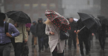 Kuvvetli sağanak ve fırtına 67 ili vuracak: Meteoroloji’den sarı ve turuncu kodlu uyarı