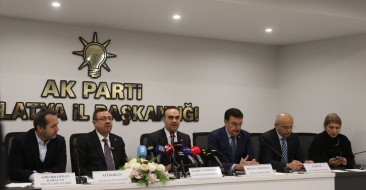 Bakan Kacır, Malatya'da sanayi yatırımları, deprem sonrası destekler ve kalkınma projeleri hakkında bilgi verdi.