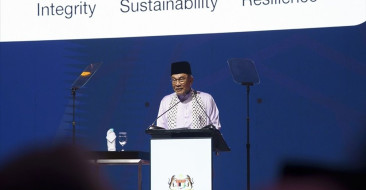 Malezya Başbakanı İbrahim'den Global Halal Summit Açıklamaları