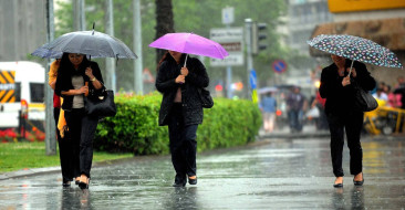 Meteoroloji’den 64 il için uyarı yapıldı: Dondurucu soğuk ve sağanak yağış geliyor