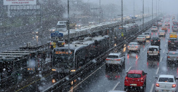 Meteoroloji’den sağanak kar yağışı uyarısı: 31 il için sarı kodlu alarm verildi