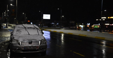 Sakarya'da Kar Yağışı Etkisini Gösteriyor