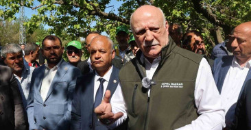 TZOB Genel Başkanı Bayraktar Iğdır’daki Tarım Zararı Hakkında Açıklamalarda Bulundu