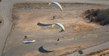 Uçmakdere'de Hafta Sonu Yamaç Paraşütü Heyecanı