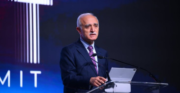 Ulaştırma ve Altyapı Bakan Yardımcısı Ömer Fatih Sayan, Generation Next Summit'te yapay zekanın stratejik önemini vurguladı.