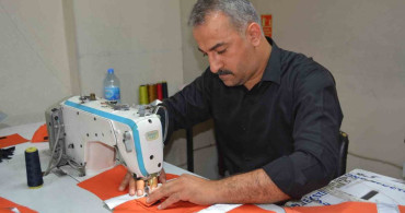 11 yaşında babasını kaybeden Mehmet Abasız, 40 kişiye istihdam sağlıyor