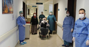 110 Yaşındaki Kadın Kovid-19'u Yendi