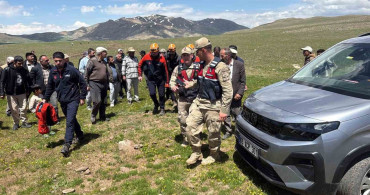 14 Yaşındaki Çocuk Kayalık Alandan Düşerek Yaralandı