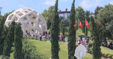 15 Temmuz darbe girişiminin 6'ncı senesinde 15 Temmuz Şehitler Anıtı ziyaretçi akınına uğradı