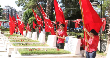 15 Temmuz şehidi annesi: onuncu yılındayız, şehidimiz gururumuz, onurumuz, oğlumuz, her şeyimiz