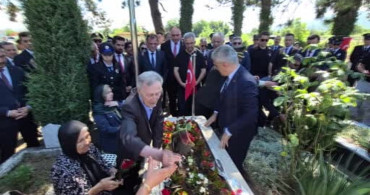 15 Temmuz şehidi Ufuk Baysan, kabri başında anıldı