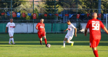 15 Temmuz şehitleri için dostluk futbol karşılaşması düzenlendi