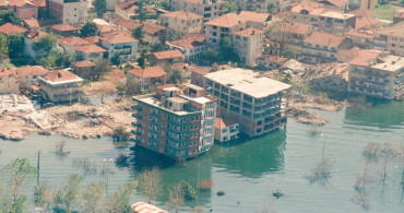 17 Ağustos'un acısı halen dinmedi: Depremin üzerinden 24 yıl geçti