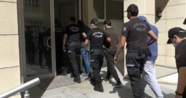 19 İlde Dev FETÖ Operasyonu! 27'si Asker 51 Şahıs Gözaltına Alındı