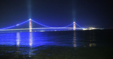 1915 Çanakkale Köprüsü Mavi Işıklarla Diyabet Günü'nü Kutladı