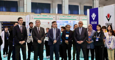 20. TÜBİTAK Ortaokul Öğrencileri Araştırma Proje Sergisi Erciyes Üniversitesi'nde Açıldı