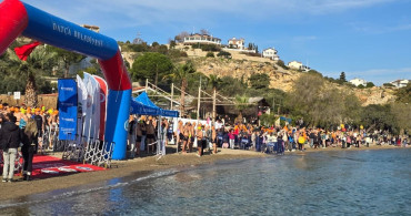 20. Uluslararası Datça Açık Deniz Kış Yüzme Maratonu Düzenlendi