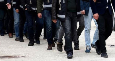 2009'da Soruları Çaldığı Öne Sürülen 8 FETÖ/PDY Zanlısına Gözaltı