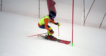 2023 Okul Sporları Alp Disiplini, Snowboard ve Kayaklı Koşu Şampiyonası Başladı