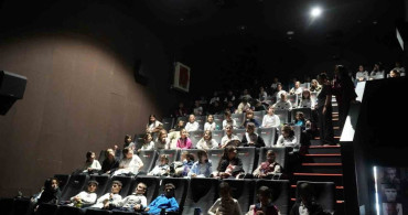 23 Nisan Coşkusuna Sinema Sürprizi