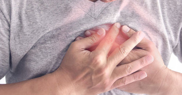 3-4 Dakika Süren Göğüs Ağrıları Kalp Hastalıklarının Habercisi