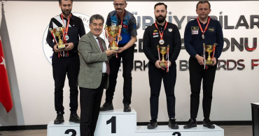 3 Bant Bilardo Türkiye Şampiyonası: Yılmaz Özcan Etap Birincisi, Tolgahan Kiraz Genel Şampiyon