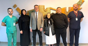 3,7 Kiloluk Tümör Çıkarıldı: Hasta Sağlığına Kavuştu