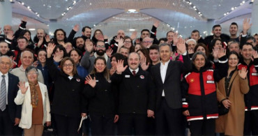 4. Ulusal Antarktika Bilim Seferi İçin Yola Çıkan Heyet Uğurlandı