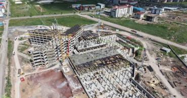 500 yataklı Kars bölge hastanesi yükseliyor: Kars sağlıkta yeni bir döneme hazırlanıyor