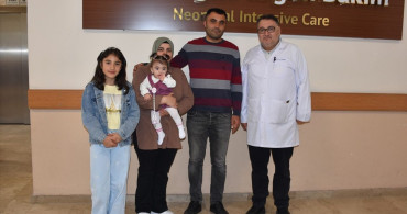 570 Gramlık Prematüre Bebek Ayliz Nida 1 Yaşına Girdi