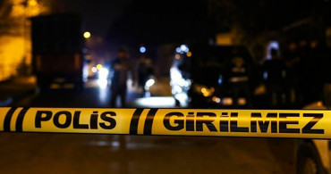 7 yaşındaki kızdan kan donduran sözler! İfade verirken konuşmakta zorlandı: Babamı annemi bıçaklıyorken gördüm
