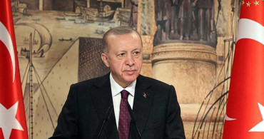 7 yılda tamamlandı Kadir Gecesi tanıtıldı: İstanbul Mushafı, Çamlıca Camisi'nde Başkan Erdoğan'ın katılımıyla tanıtıldı
