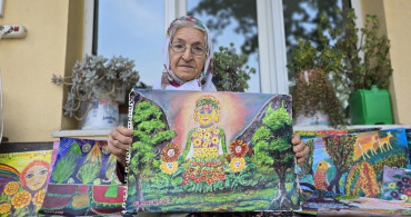 89 Yaşında Resimle Büyüleyen Bir Hayat: Makbule Can