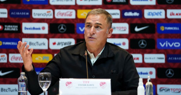 A Milli Futbol Takımı Teknik Direktörü Stefan Kuntz'dan Karadağ Açıklaması!