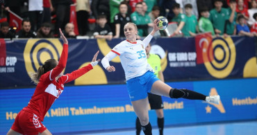 A Milli Kadın Hentbol Takımı, Çekya'ya Yenildi