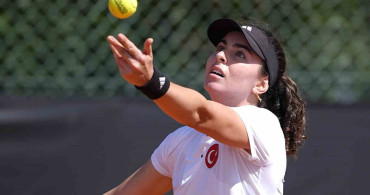 A Milli Kadın Tenis Takımı, Hollanda'yı 2-0 Yenerek İleriye İlişkin Umut Verdi
