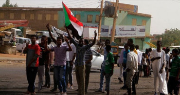 AB, Sudan'da Askeri Darbeye Karşı 