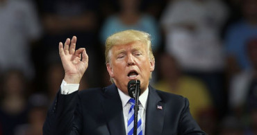 ABD Başkanı Trump, Çin'den Gümrük Vergilerini Kaldırmasını istedi 
