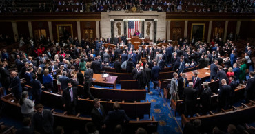 ABD Senatosu, Trump'ın İran'a yönelik savaş yetkilerini sınırlandıran tasarıyı kabul etti
