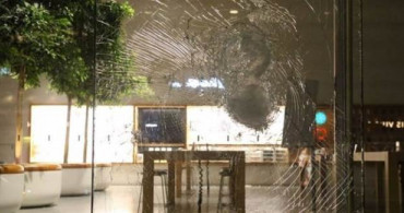 ABD'li Göstericiler Apple Mağazalarını Yağmaladı