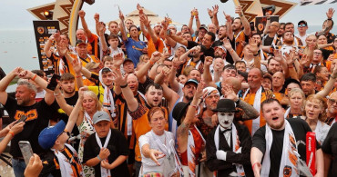 Acun Ilıcalı, Hull City Taraftarlarıyla Antalya'da Buluştu