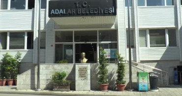 Adalar Belediyesi'ne rüşvet operasyonu: Belediye başkanı dahil 41 şüpheli gözaltına alındı