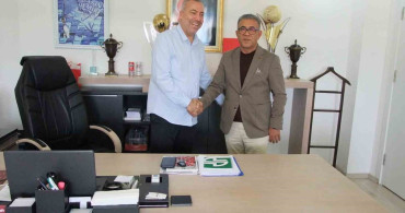 Adana Demirspor'a yerel basından 100 bin liralık destek