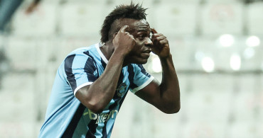 Adana Demirspor'un golcüsü trafik kazası geçirdi: Mario Balotelli'nin aracı tanınmaz hale geldi