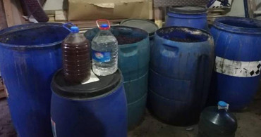 Adana'da Belirlenen Adreste 330 Litre Sahte İçki Yakalandı