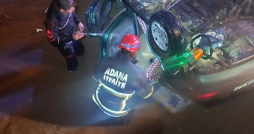Adana'da Dereye Düşen Otomobilin Sürücüsü Yaralandı