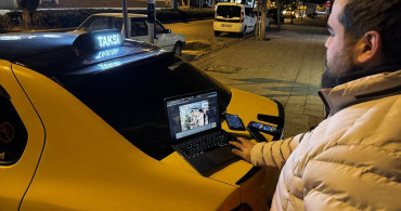 Adana'da Gece Çalışanlar AA'nın Yılın Kareleri Oylamasında