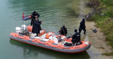 Adana'da İntihar Notu Bırakan Kayıp Genç Aranıyor